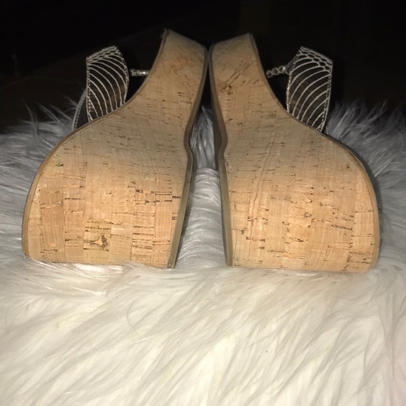 Sam Edelman gold sandal - Picture 6 of 7